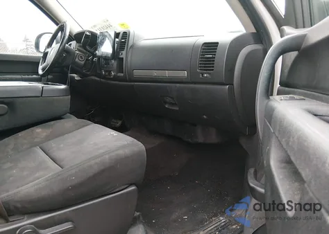 2011 Chevrolet Silverado 1500 Lt z USA, uszkodzony, nr VIN 3GCPCSE08BG400770